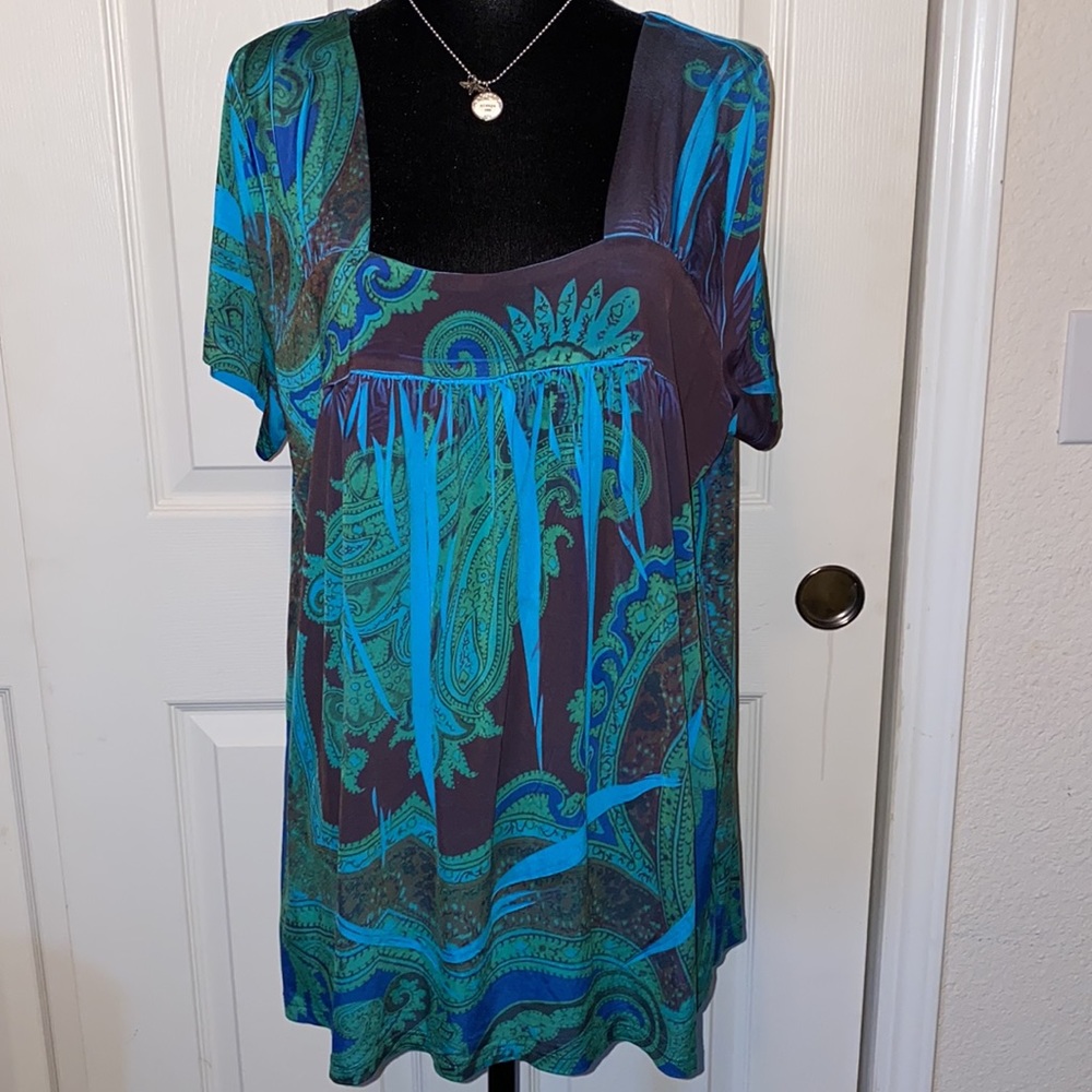 3/$25 Patterned Shirt Sleeve Blouse